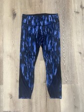 Lululemon Women s Blue Patterned Leggings Size 8