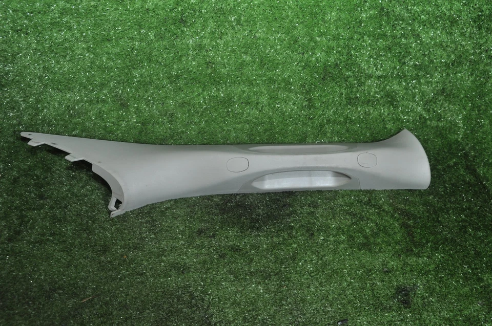 Dodge Ram 1500 2011-2018 delantero derecho interior moldura superior un pilar moldura Foto 2 de 4