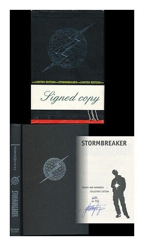 HOROWITZ, ANTHONY (1955-) Stormbreaker / Anthony Horowitz 2005 Hardcover - Picture 1 of 1