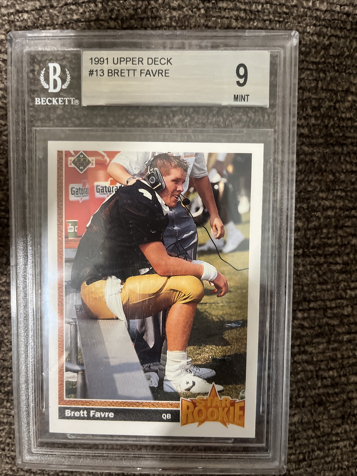 1991 Upper Deck #13 Brett Favre HOF Beckett 9 Mint