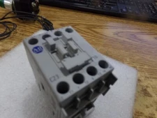 Allen Bradley Cat. #: 100-C23*10 Contactor. Series: C