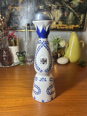 Clase Azul Reposado Tequila White And Blue Empty Bottle 750ml Rinsed