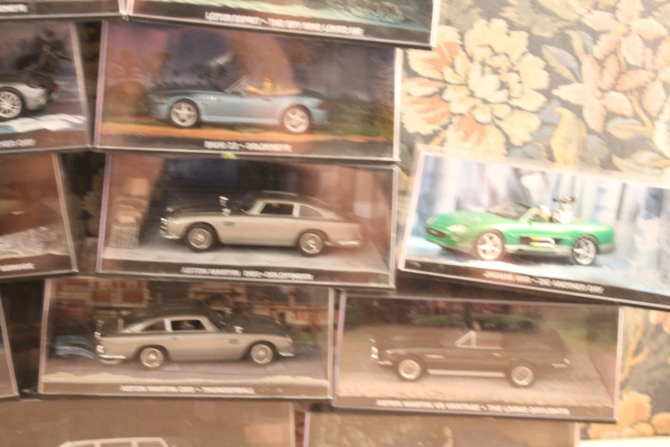 james bond modellauto collection - Bild 3 von 4