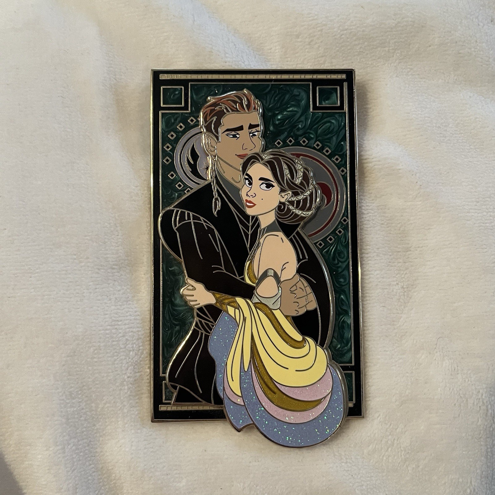 Star Wars AotC Lake Dress Padme & Anakin Panakin LE glitter Fantasy Pin *READ!*