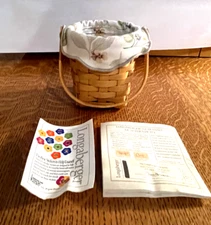 Longaberger 2002 HOH Basket Combo W/Botanical Fields Liner, Protector & Cards