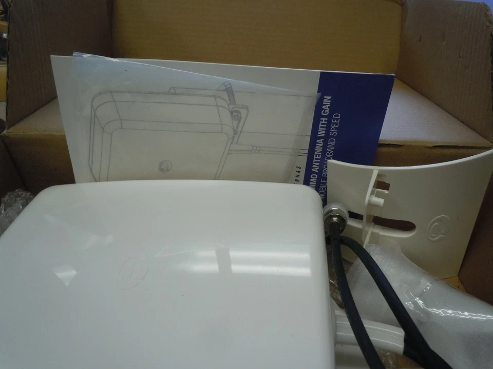 全景天线 WMM8G-7-38 MiMo 定向天线 - 698 MHz,1.71 GHz 至 960 — 第 2/3 张图片