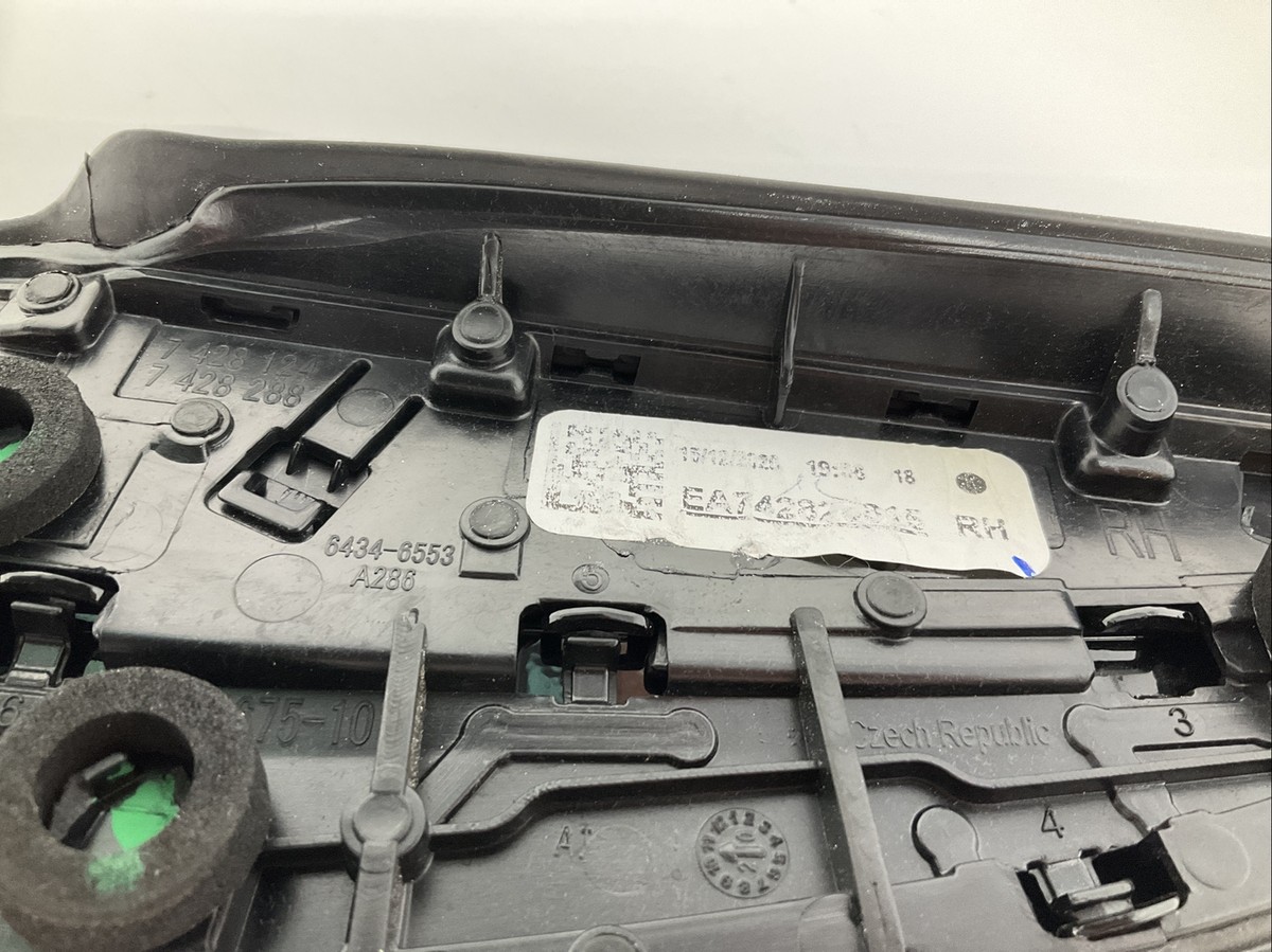 NEW GENUINE BMW X2 SERIES F39 CORNER TRIM SHADOW LINE RIGHT O/S