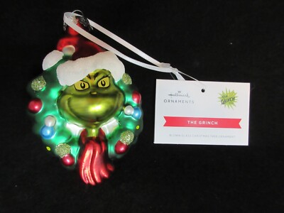 Hallmark Dr. Seuss How The Grinch Stole Christmas! Grinch in Wreath Blown Glass