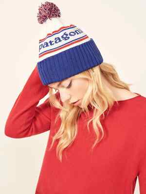 PATAGONIA Powder Town knitted beanie  Pom Pom hat unisex Patagonia Powder Town Beanie – Half-Moon Outfitters main image 4