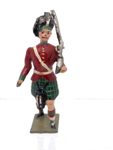 Vintage C.B.G. Mignot Highlanders Marching Lead Toy Soldier France 2.25"