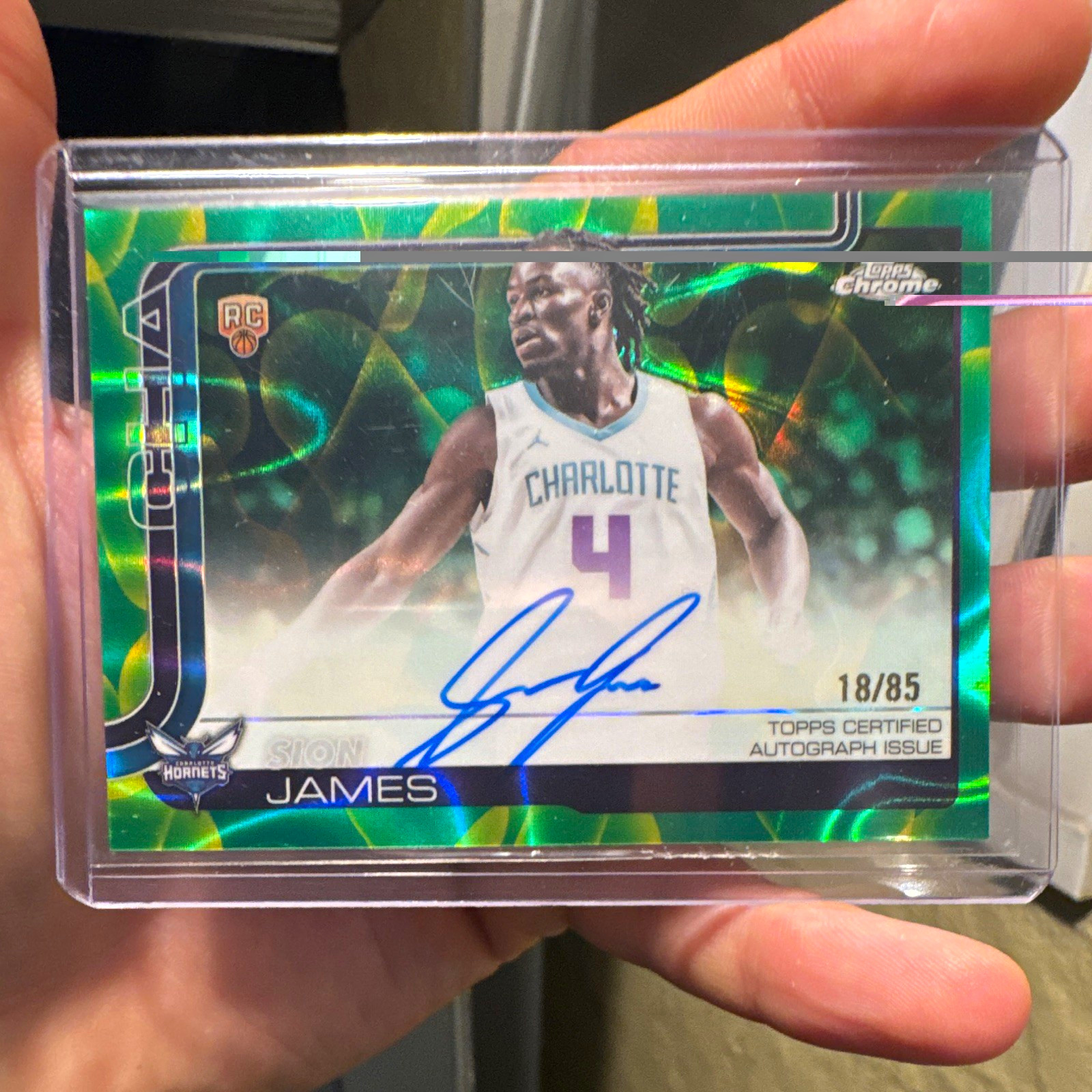 Topps 2025-26 Topps Chrome Sion James RC Lava Lamp Refractor /75 #283 Hornets