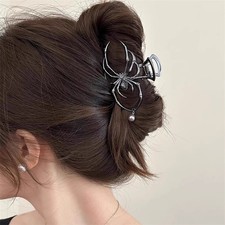 Elegant Metallic Hair Clip For Women
