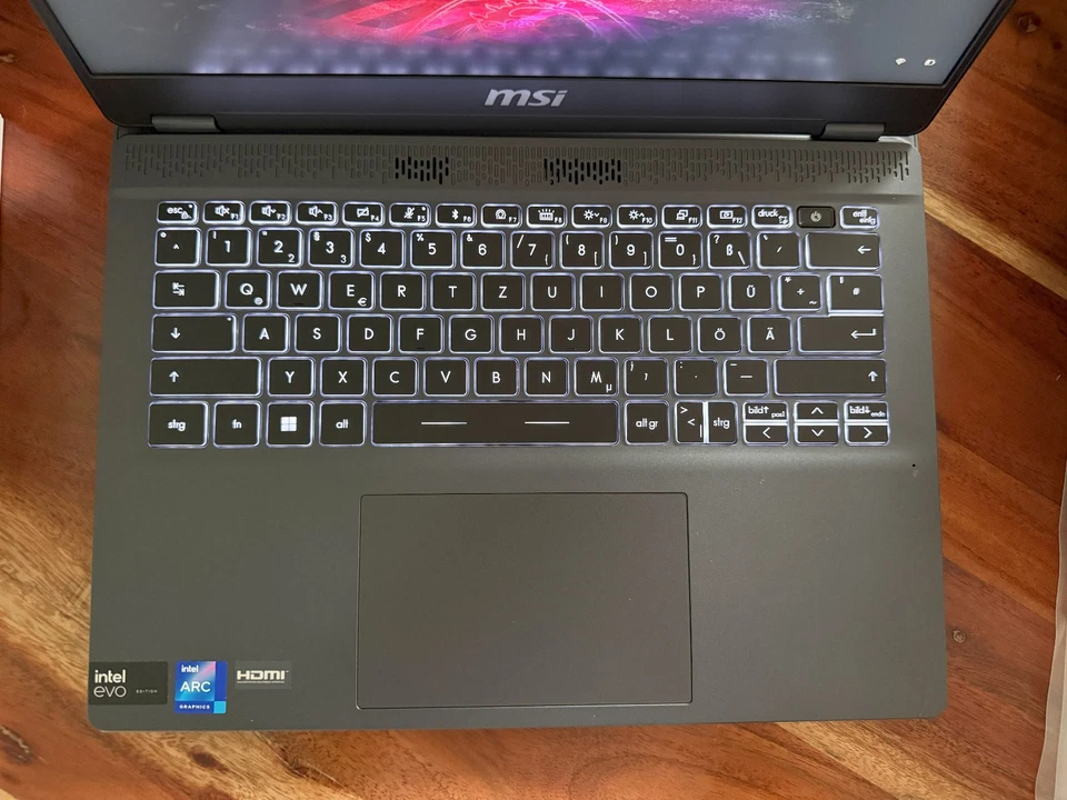 MSI Prestige 14 AI Evo Laptop, Intel Core Ultra, Intel Arc, 1 TB *NEUwertig - Bild 3 von 4