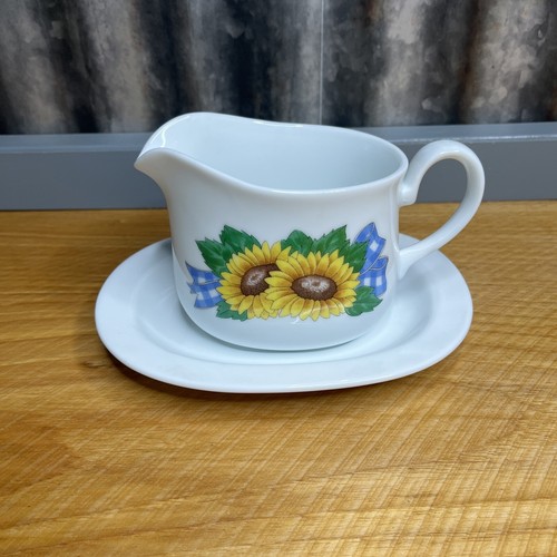 Corning Ware Corelle Sunflower Sensations Gravy Boat Underplate Saucer