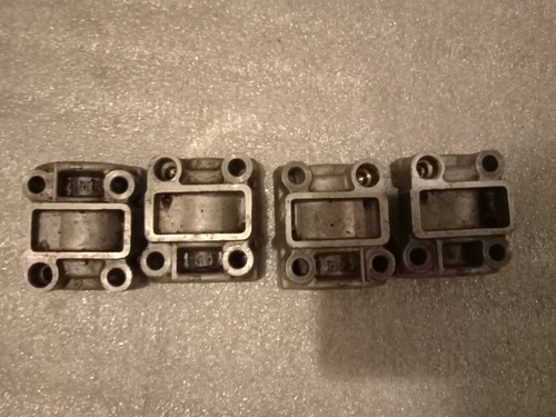 Lagerböcke Nockenwellen  Honda CBX 650 E  RC 13