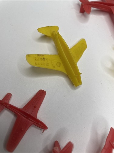 10 Vintage Miniature Airplanes Plastic 1960s MPC MINI USAF, RAF, France, Germany - Picture 20 of 21