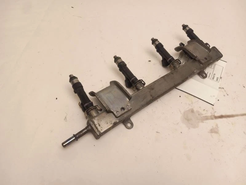 FUEL RAIL compatible con MAZDA CX-7 2009-2013 Foto 3 de 4