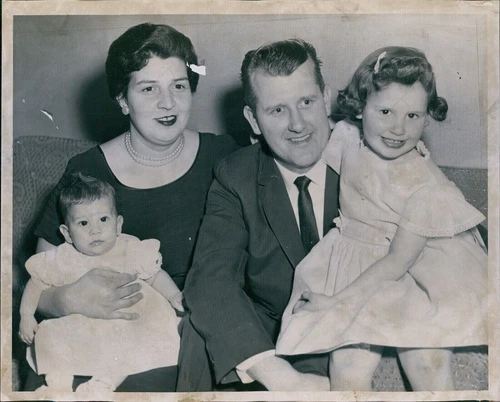 1961 Photo John Hartman Family Dorchester Ma Winner Third Prize Post Events 8X10