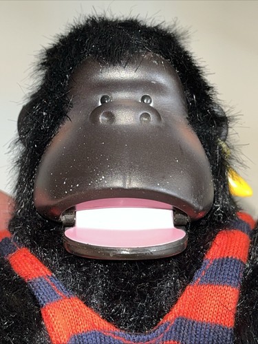Vintage Magical Murphy Gorilla 1987 Plush 6" Moving Mouth Banana Earring - Picture 14 of 15