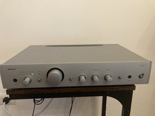 Arcam A65 plus amplificatore integrato ingresso phono .