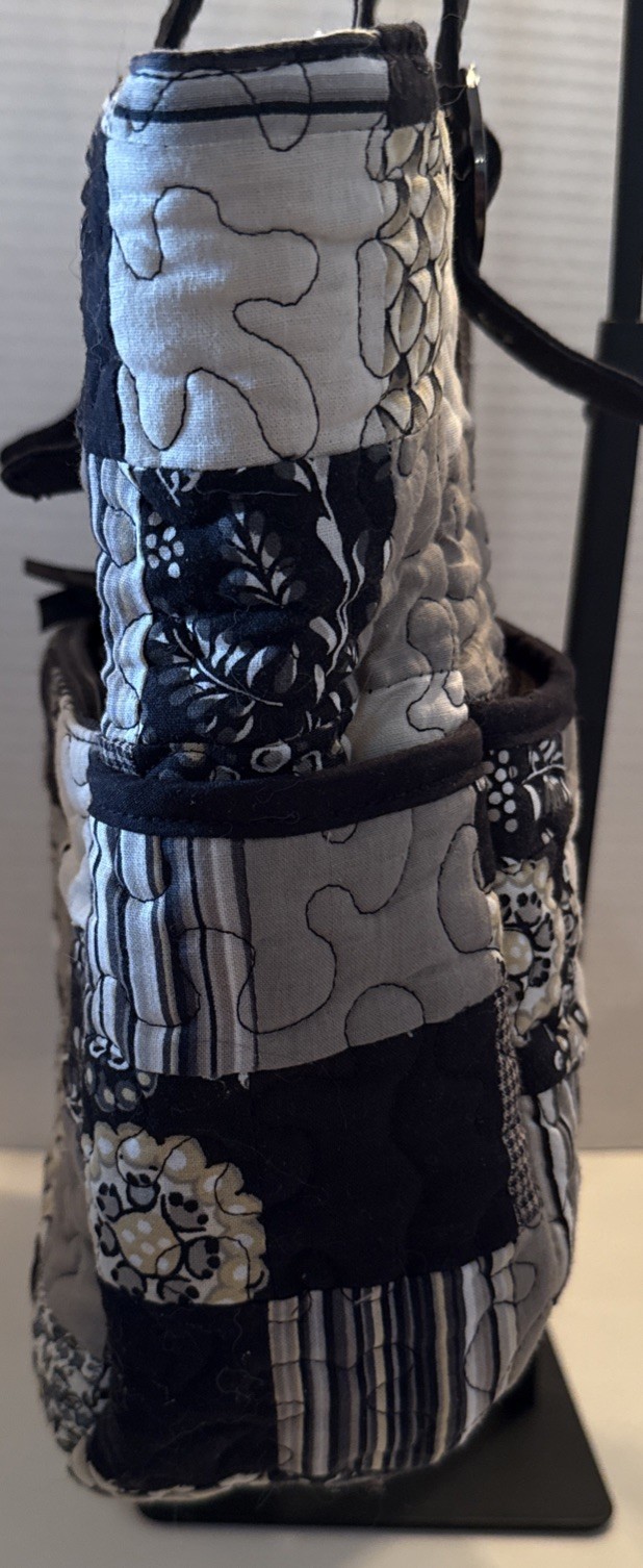 Donna Sharp Quilted Patchwork Shoulder Bag/Purse.… - image 7