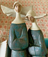 LLADRO Large  Pair of 2 " NUNS "  GRES Finish  # 2075 Tatty Box