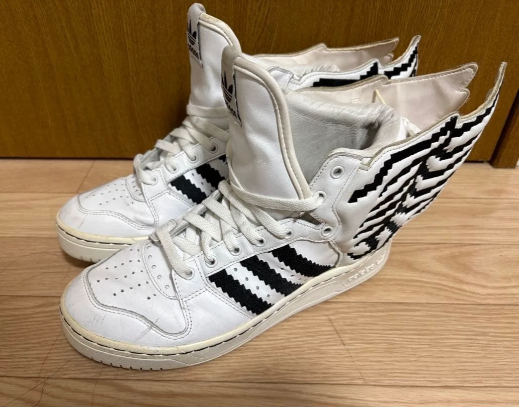 【美品】ADIDAS×JEREMY SCOTTウィング2.0　ピクセル Preços baixos em adidas JS Wings 2.0 Pixel White | eBay