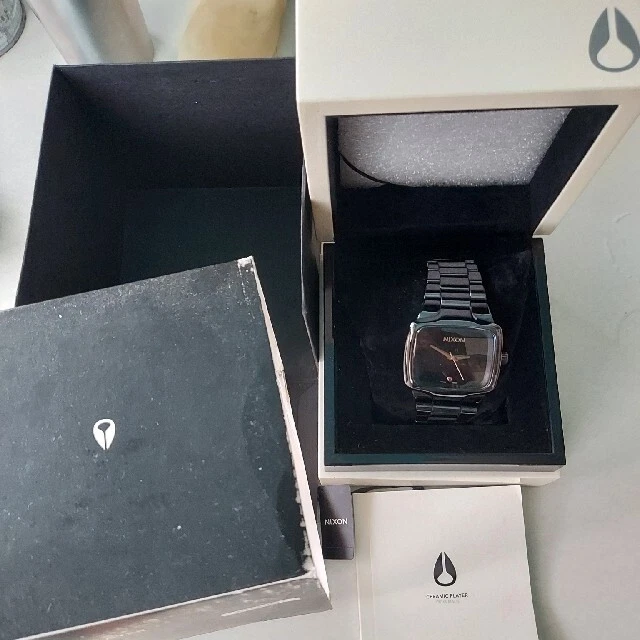 Nixon the player black sales