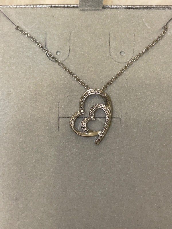 *NEW ITEM* ZALES Jewelers Sterling Silver 2 Heart Shaped Diamond Necklace 18 In