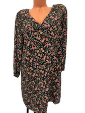 OLD NAVY SIZE LARGE Smocked-Yoke V-Neck Shift Dress for Women