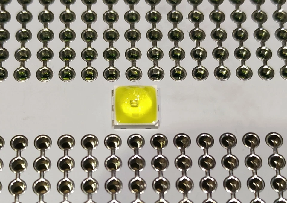 1W SMD5054 UV LED 365nm + 395nm Chip - 3.4V-3.8V 300MA Ultraviolett _ 4-10 Stück - Bild 3 von 4