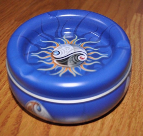 one Kingstar Ashtray Tin 3 1/2" Stash Ashtray ,any Random one - Picture 6 of 12