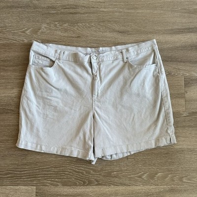 Gloria Vanderbilt Chino Shorts Women s 20W White Amanda