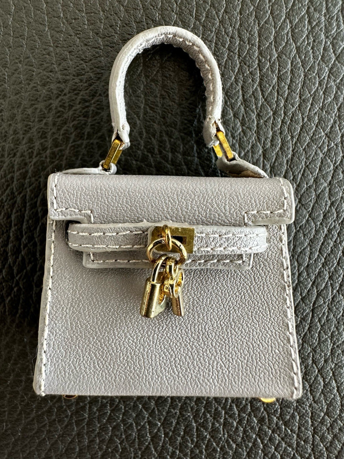 1/6 Fashion Doll Clothes & Bag, Like New, Collector Quality Pp Fr Mizi