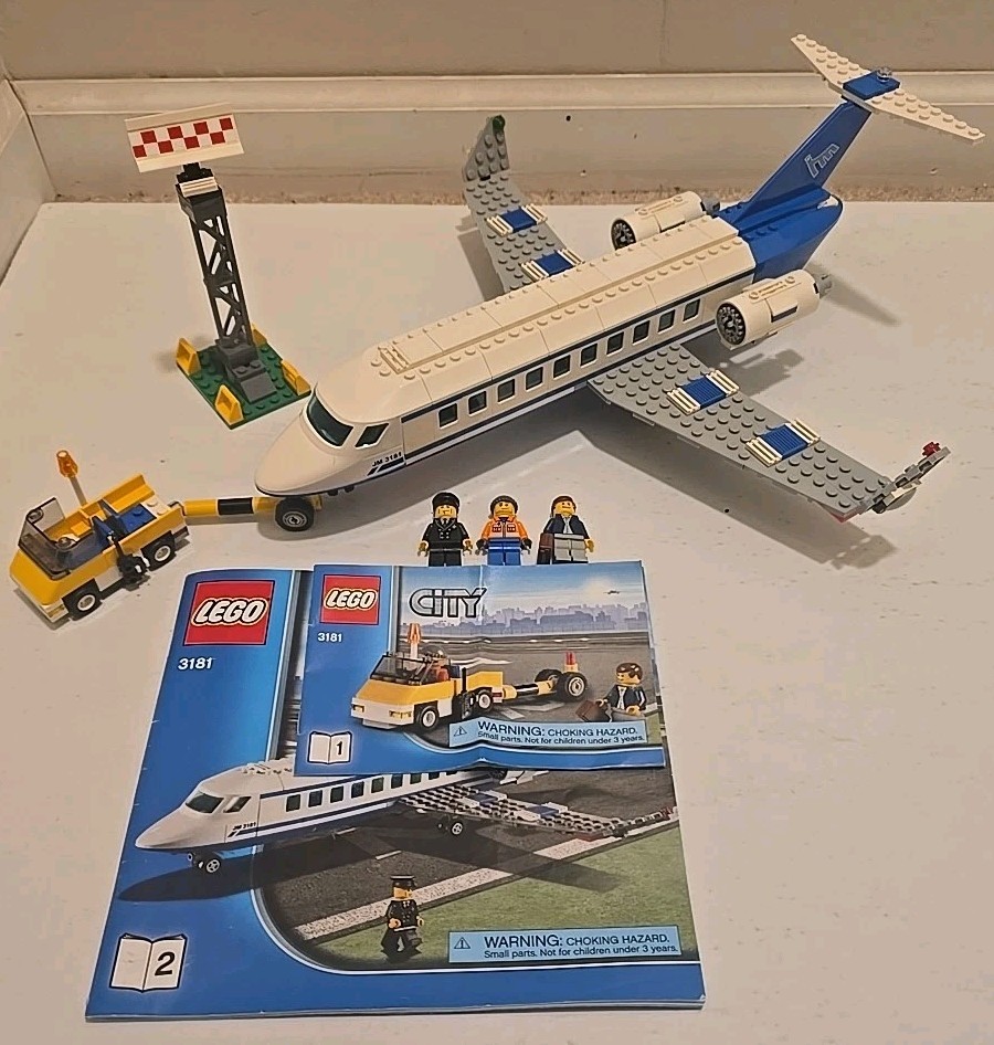 LEGO City 3181 Passenger Plane Complete with Instructions No