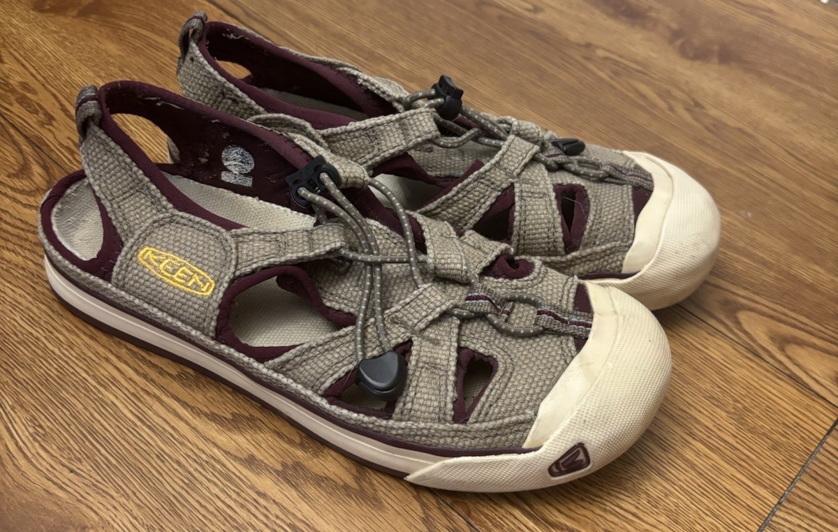 Sandali da pescatore Keen Coronado donna taglia 7 marrone tela scarpe sportive outdoor