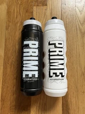 *NEW* Black & White Graffiti 32oz PRIME Hydration Squeeze Bottle