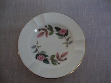 Rare Vintage Wedgwood "Hathaway Rose" Fine Bone China 3 Rest Round Ash Tray 