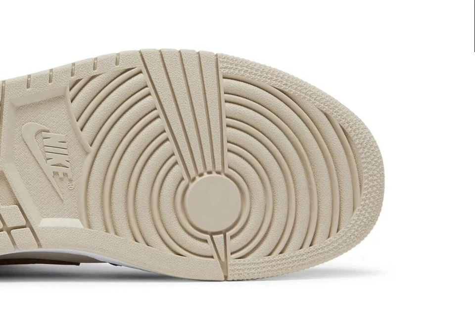 Tamanho 9 - Air Jordan 1 SE creme médio chocolate amargo com - Imagem 3 de 4