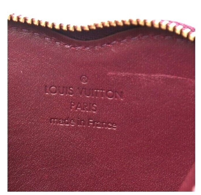 ④Louis Vuitton アイボリー ハート型ケース Auth Louis Vuitton Rouge Heart Coin Purse Wristlet with Gold Chain