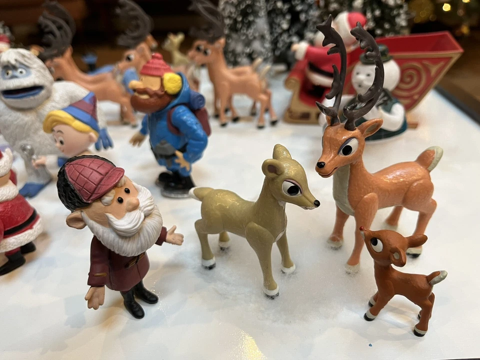 Juego/decoración de Navidad Rudolph Playin Mantis grande de colección en almacenamiento Kazeto años 60’s Foto 3 de 4