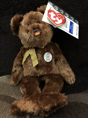 Ty Champion The Bear. FIFA World Cup 2002 Germany   With A Tilted Nose Error!