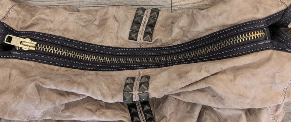 Vintage Tylie Malibu Light Brown Shoulder Crossbody Bag Rivets Backpack Grunge - Image 3 of 4