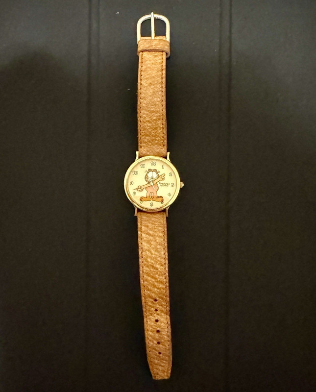 Armitron Quartz Garfield cat Dial Watch 1978 Brown Leather Strap Gold Case