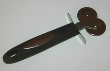 Double Blade Pasta Dough Ravioli Wheel Cutter Black Grip Handle