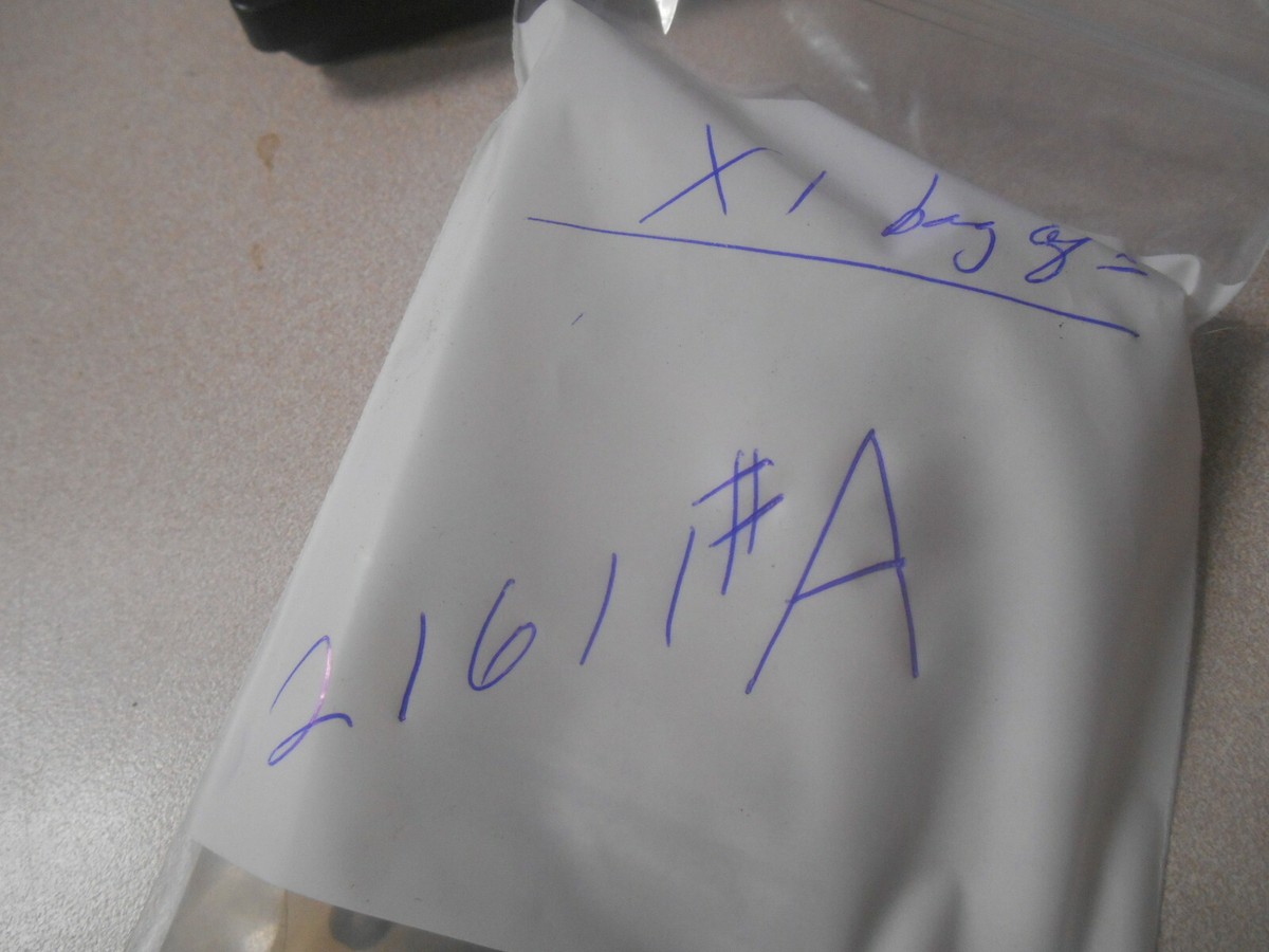 NOS Mobylette Motobecane Motoconfort Puch Moped Complete Screws