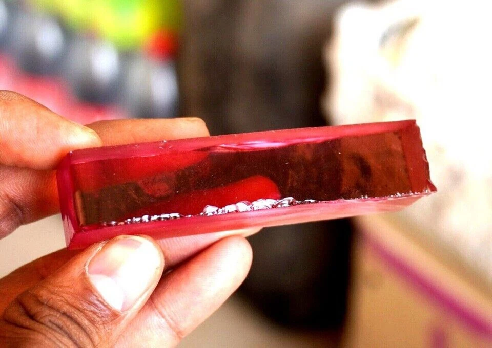 150 Ct Alexandrite Color Changing Rough Uncut Loose Gemstone - Image 3 of 4