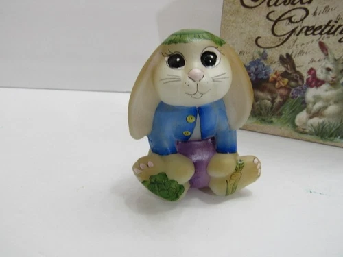 FENTON ART GLASS FGS EXCLUSIVE 2017 OOAK LOP EARED BUNNY FIGURINE
