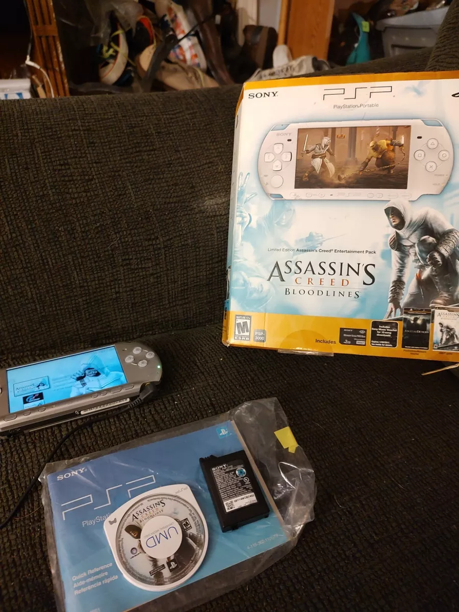  PSP 3000 Limited Edition Assassin's Creed: Bloodlines  Entertainment Pack- White : Video Games