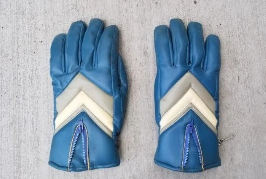Blue/White Vintage 1970s Novahide Winter Snow Ski Gloves